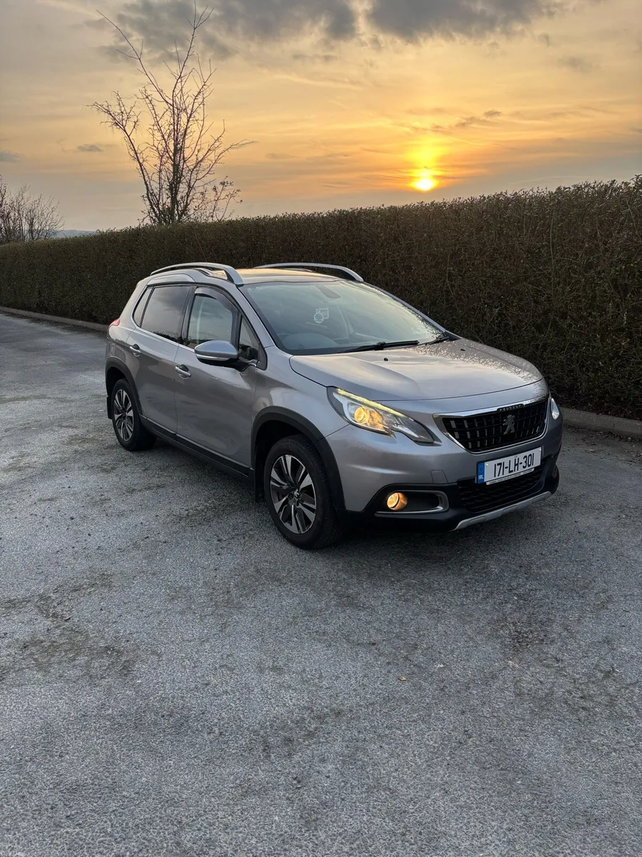 Peugeot 2008 - Image 1