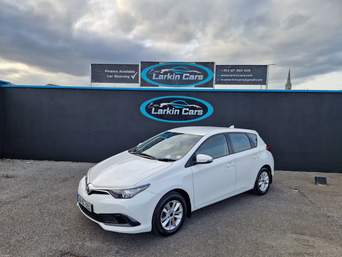 161 Toyota Auris 1.3 Petrol Clean Car Cheap Tax - Image 1