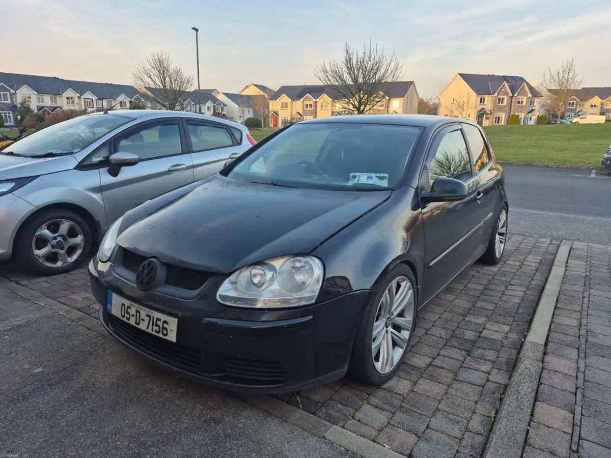 Volkswagen Golf 2005 - Image 1