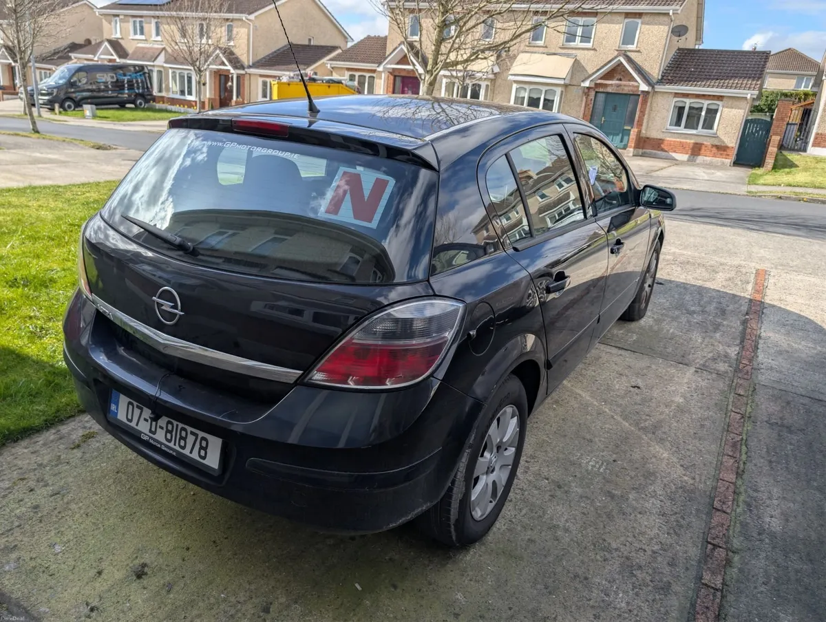 Opel Astra 2007 - Image 4