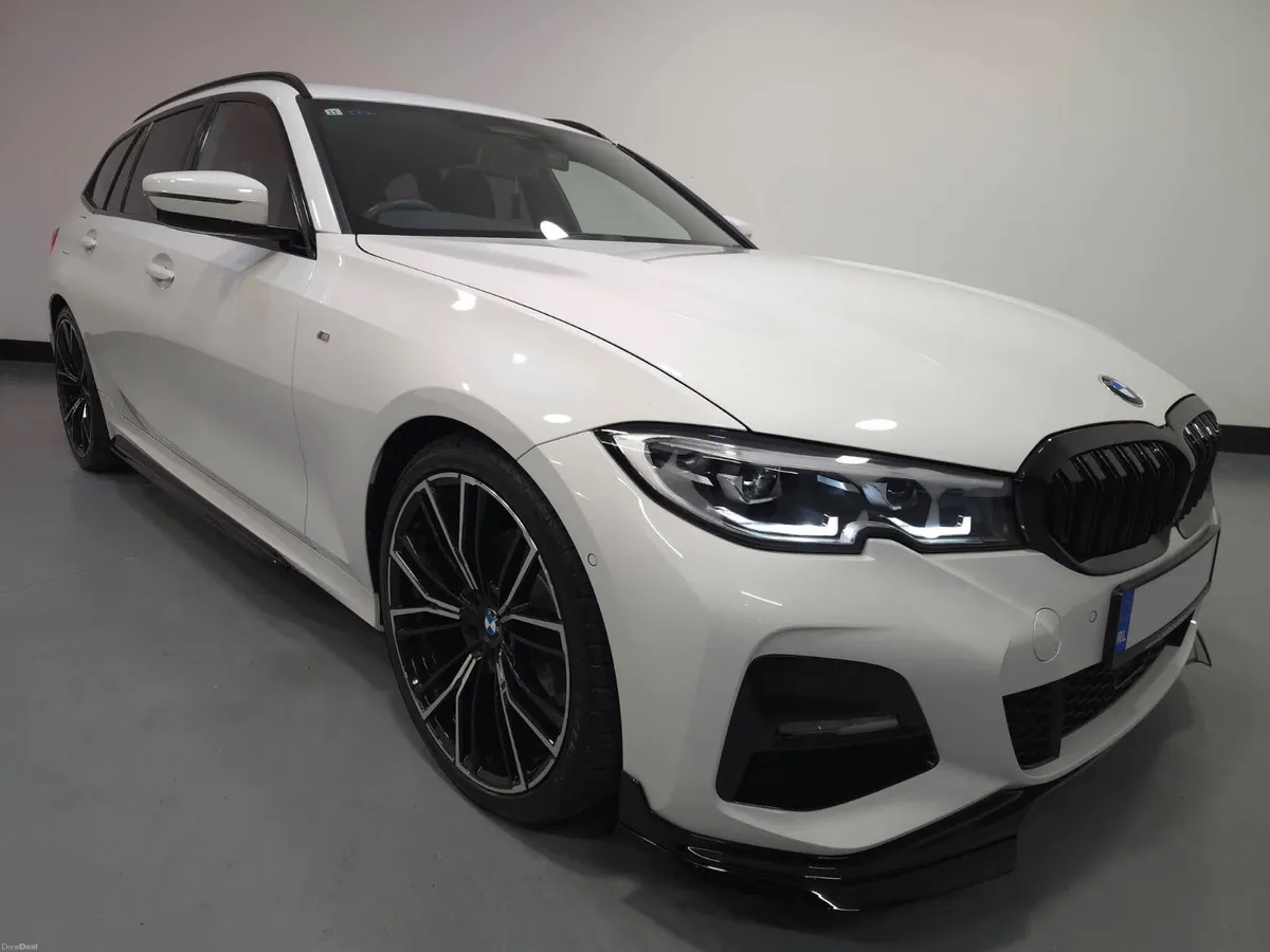 BMW 320D M-SPORT X-DRIVE TOURING - Image 1