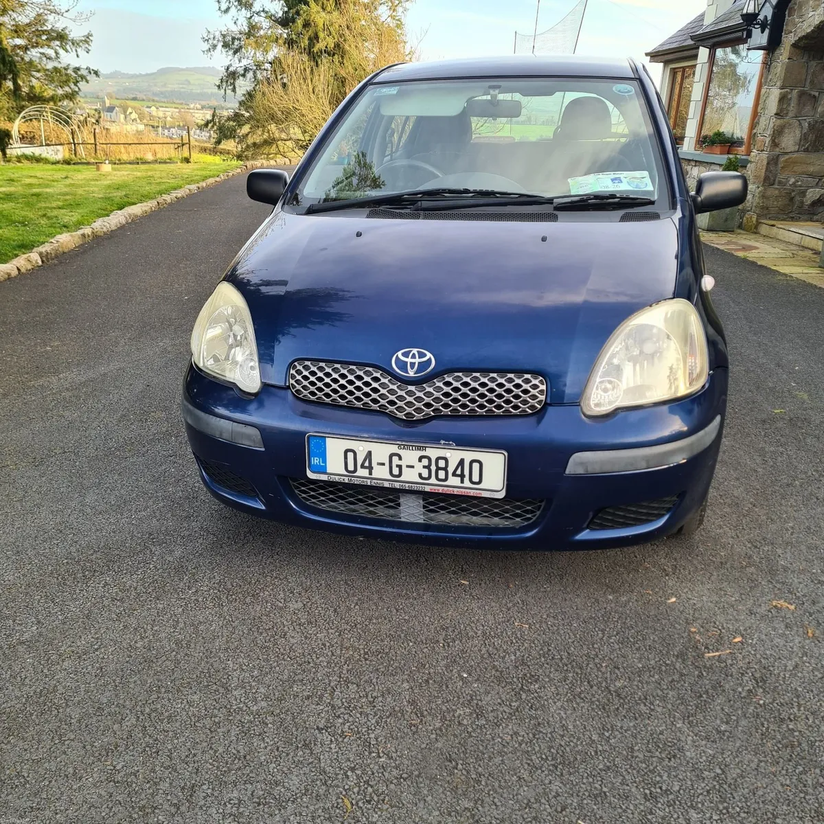 Toyota Yaris 2004 - Image 2