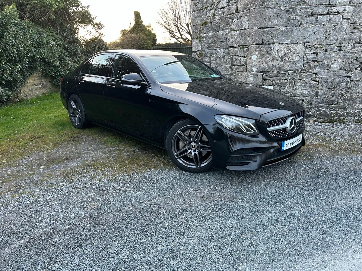 Mercedes E220 AMG - Image 2
