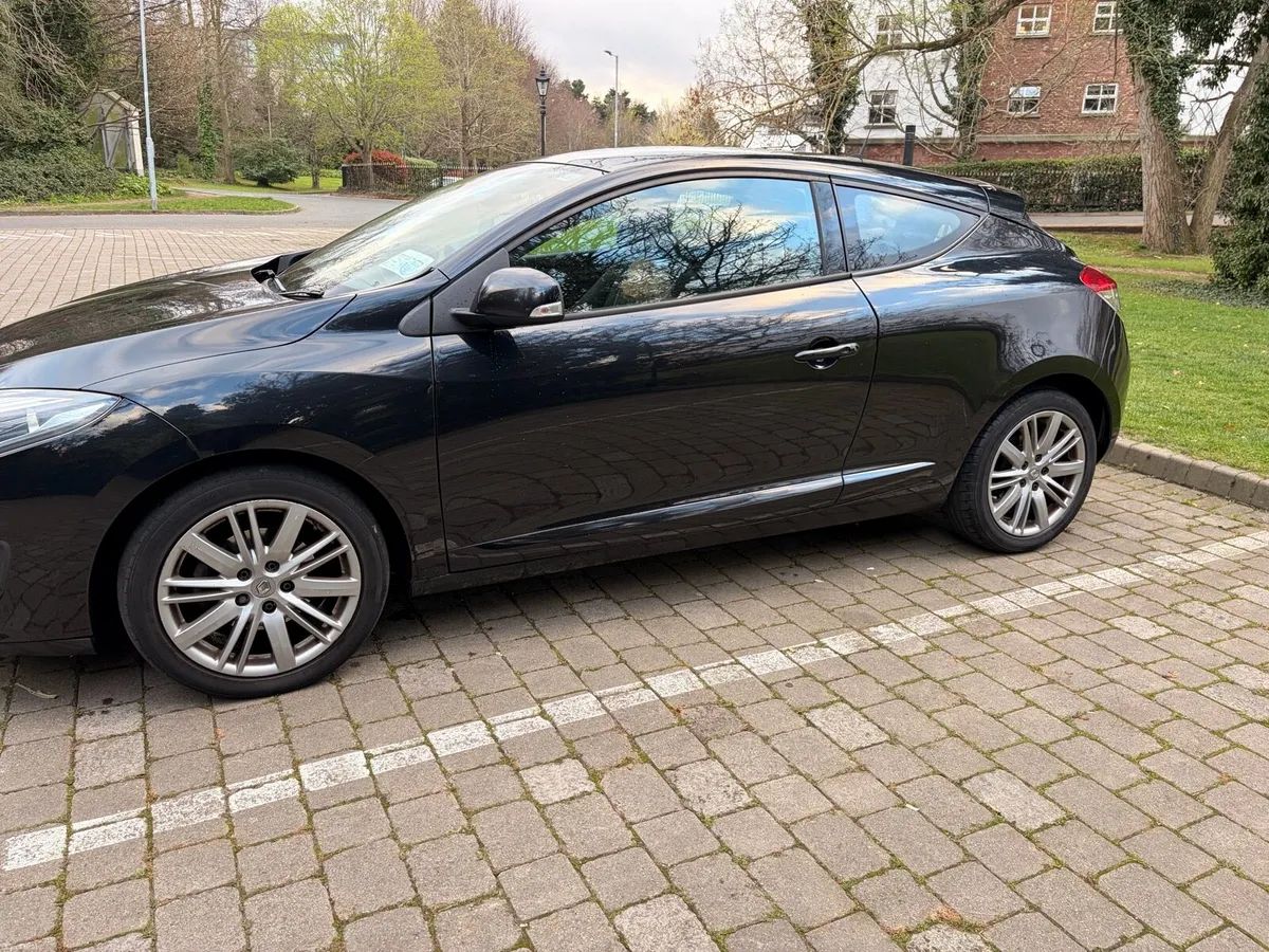 2014 Renault Megane 1.5 dCi Dynamique TomTom - Image 3