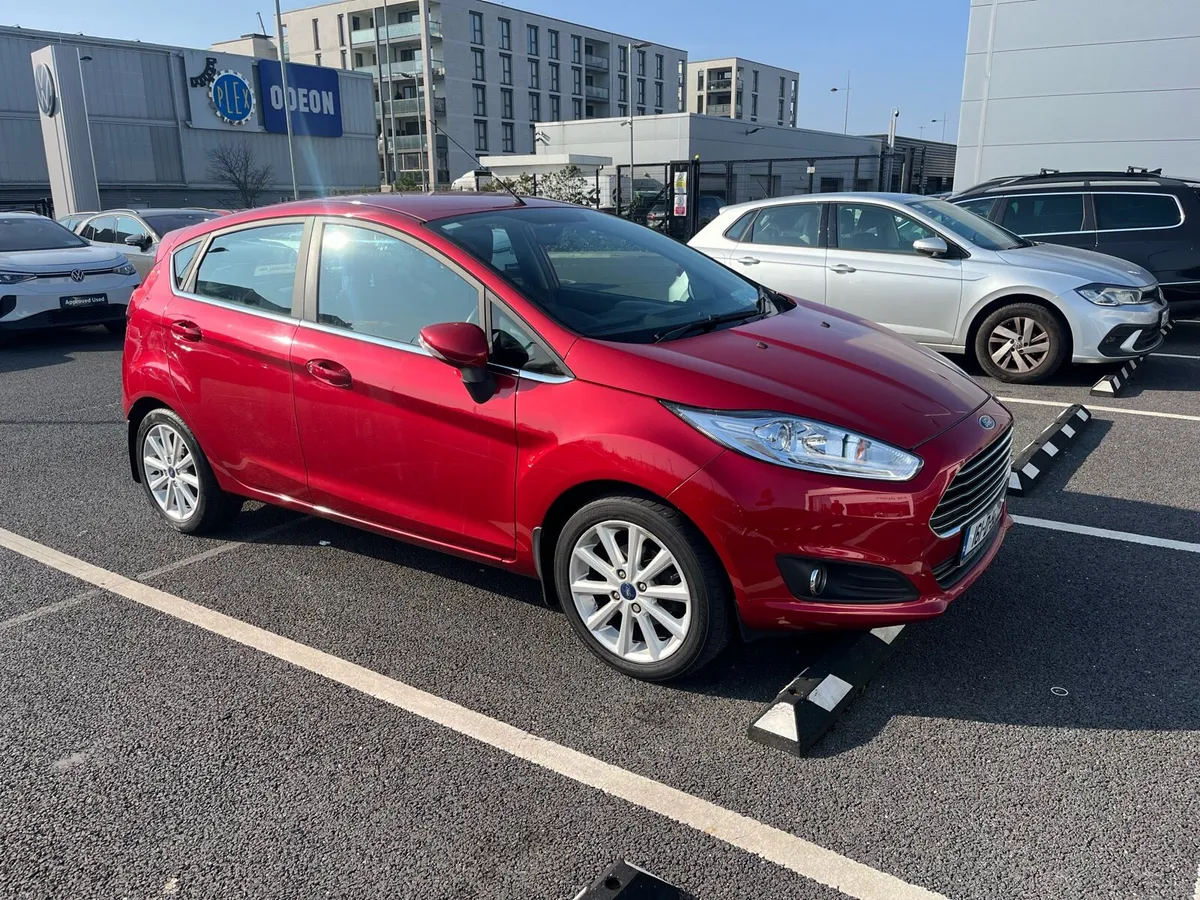 Ford Fiesta - Image 2