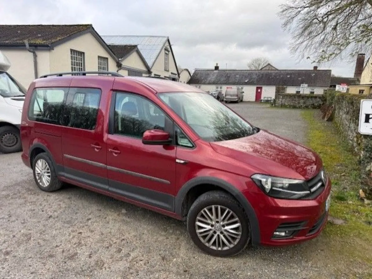 Volkswagen Caddy Maxi Life 2016 - Image 1