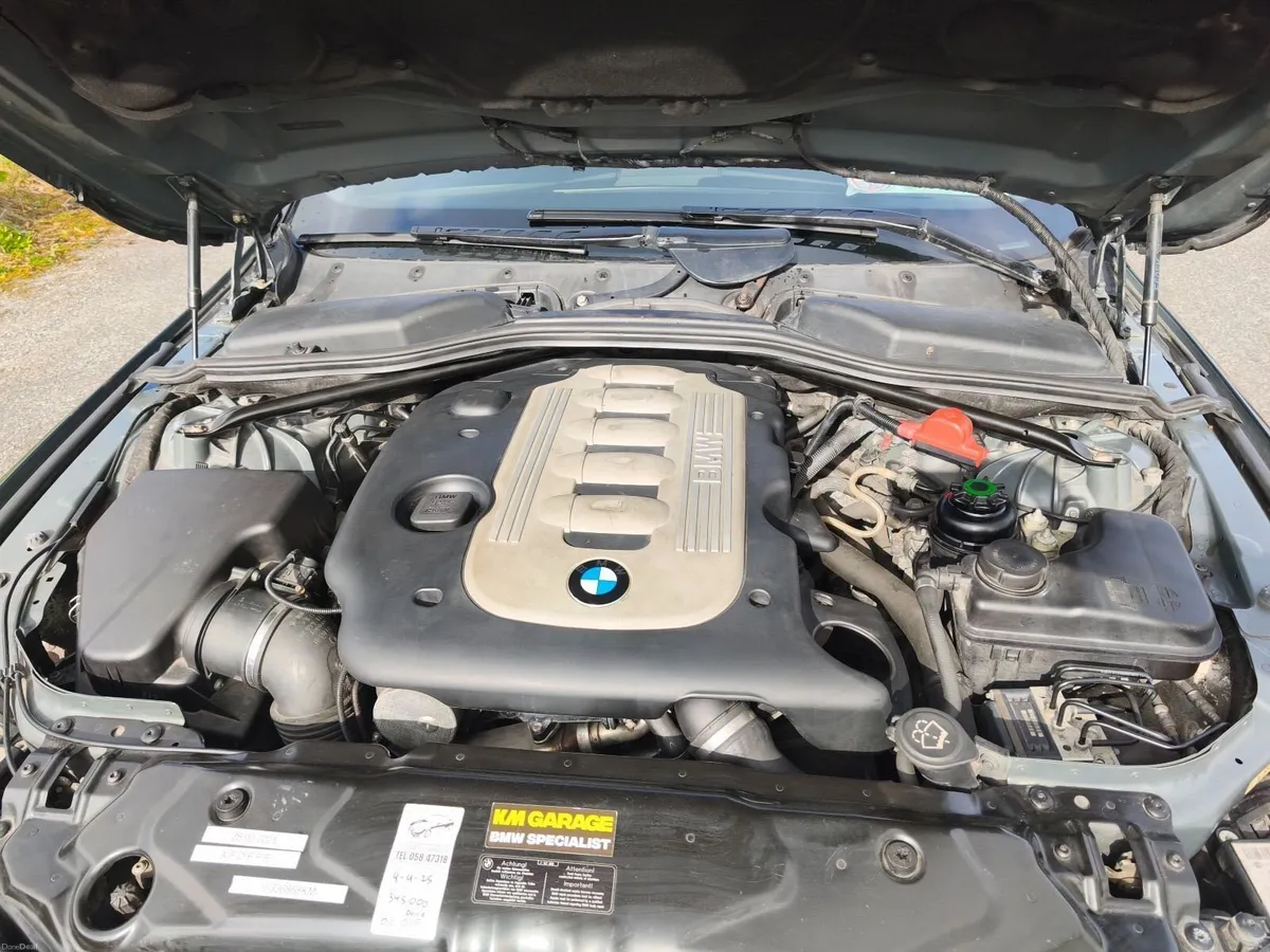 BMW 5-Series 2008 - Image 4