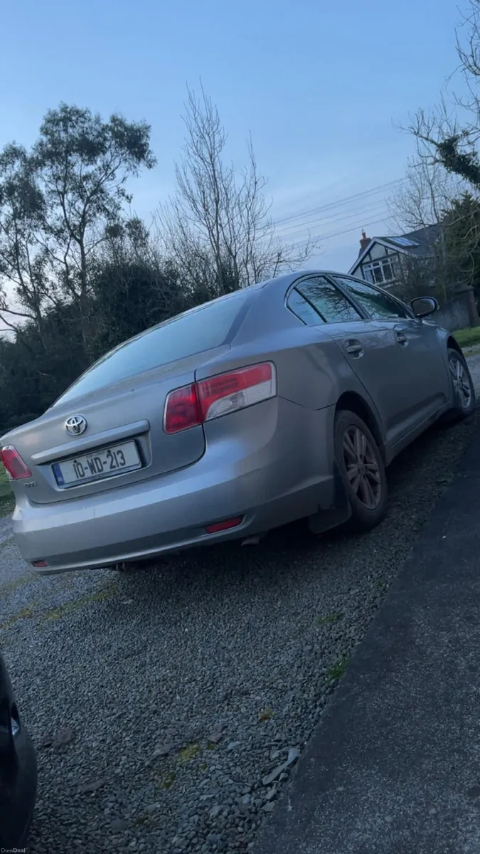 Toyota Avensis - Image 2