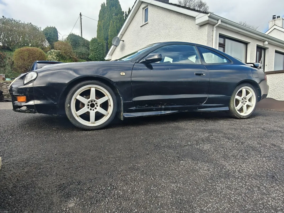 Toyota Celica 1999 - Image 2