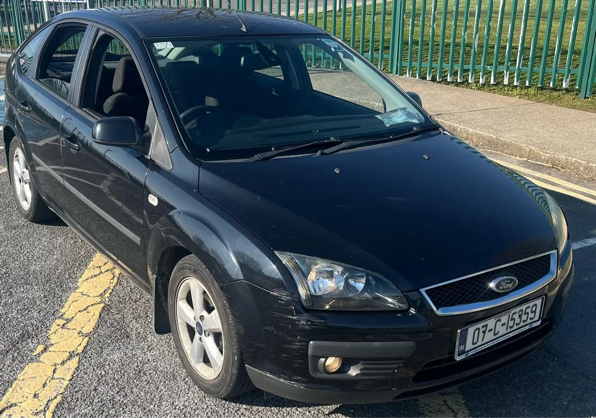 2007 Ford focus - Image 2
