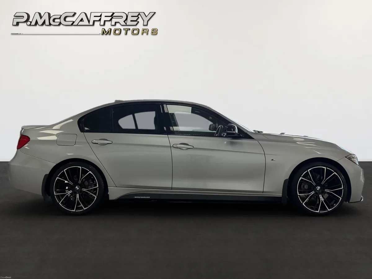 2015 BMW 320I M-SPORT F30 AUTO M-PERFORMANCE KIT - Image 4