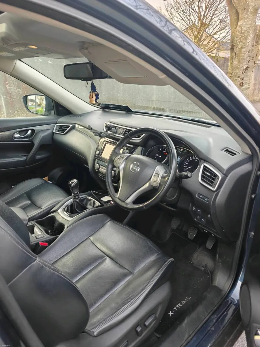 Nissan X Trail - Image 3