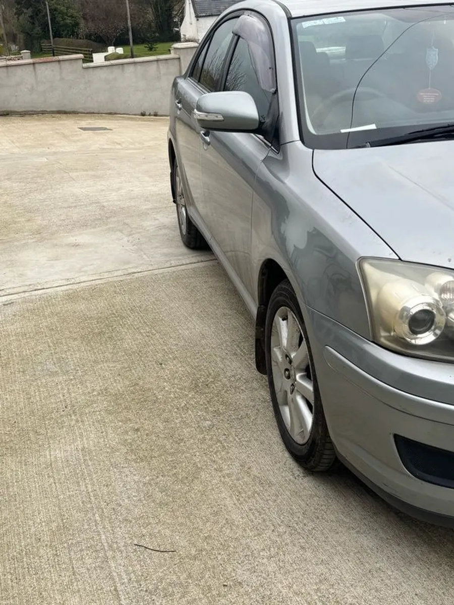 2009 Toyota Avensis - Image 3