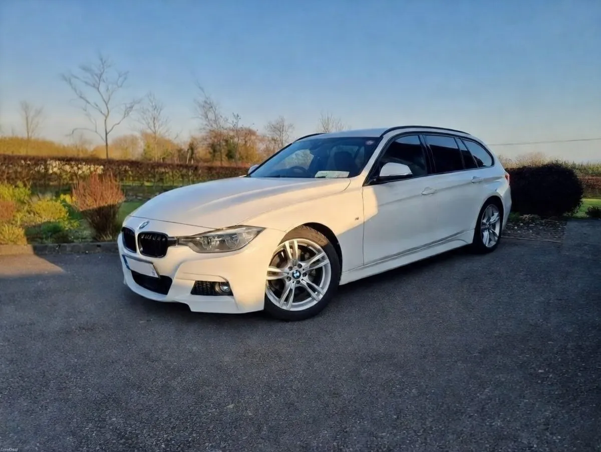 BMW 3-Series 2016 - Image 4
