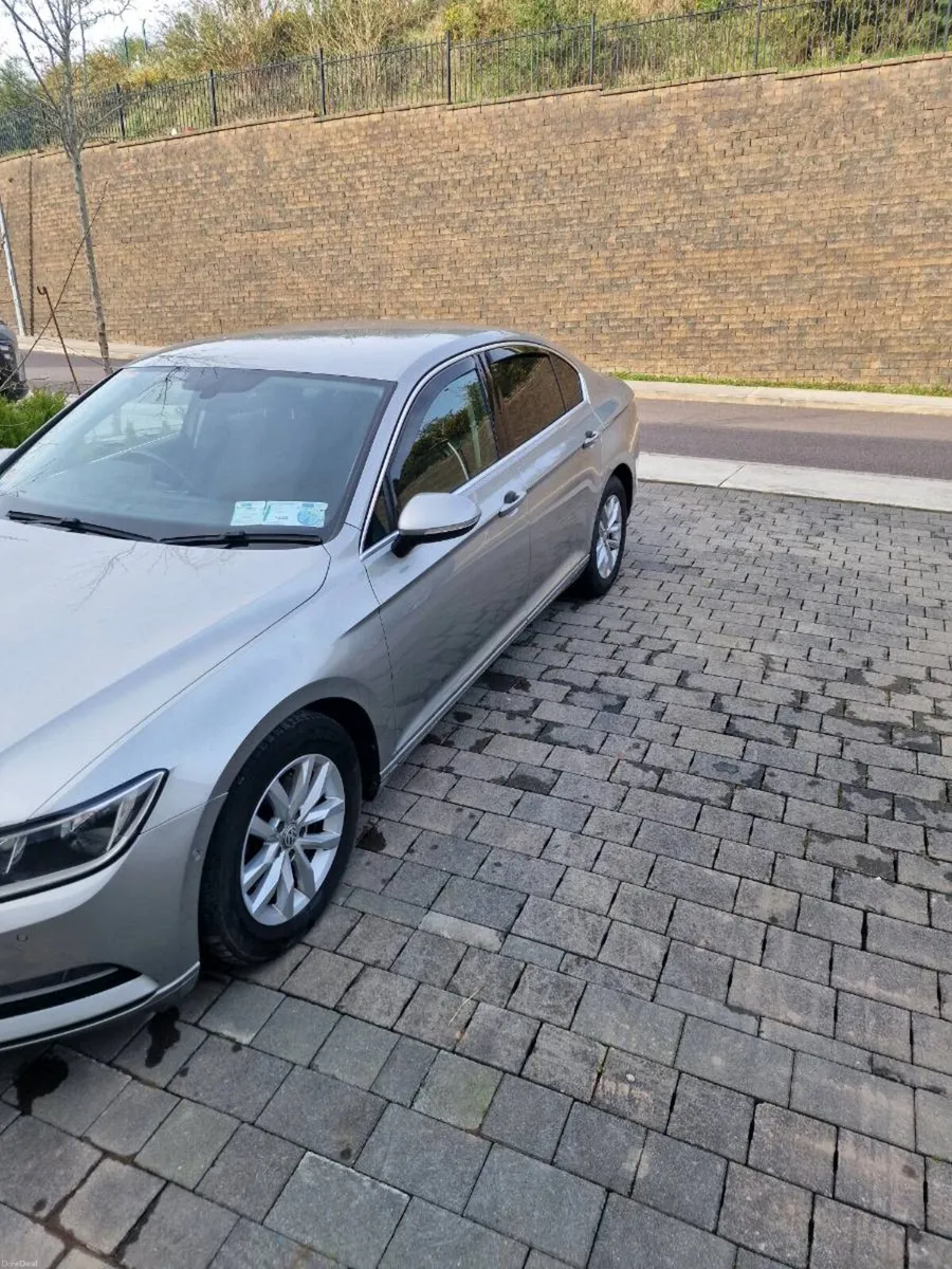 Volkswagen Passat 2017 1.6 TDI Manual – Full Servi - Image 4
