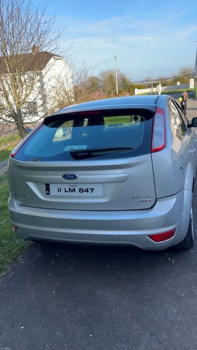 2011 Ford Focus Low Miles - Image 3