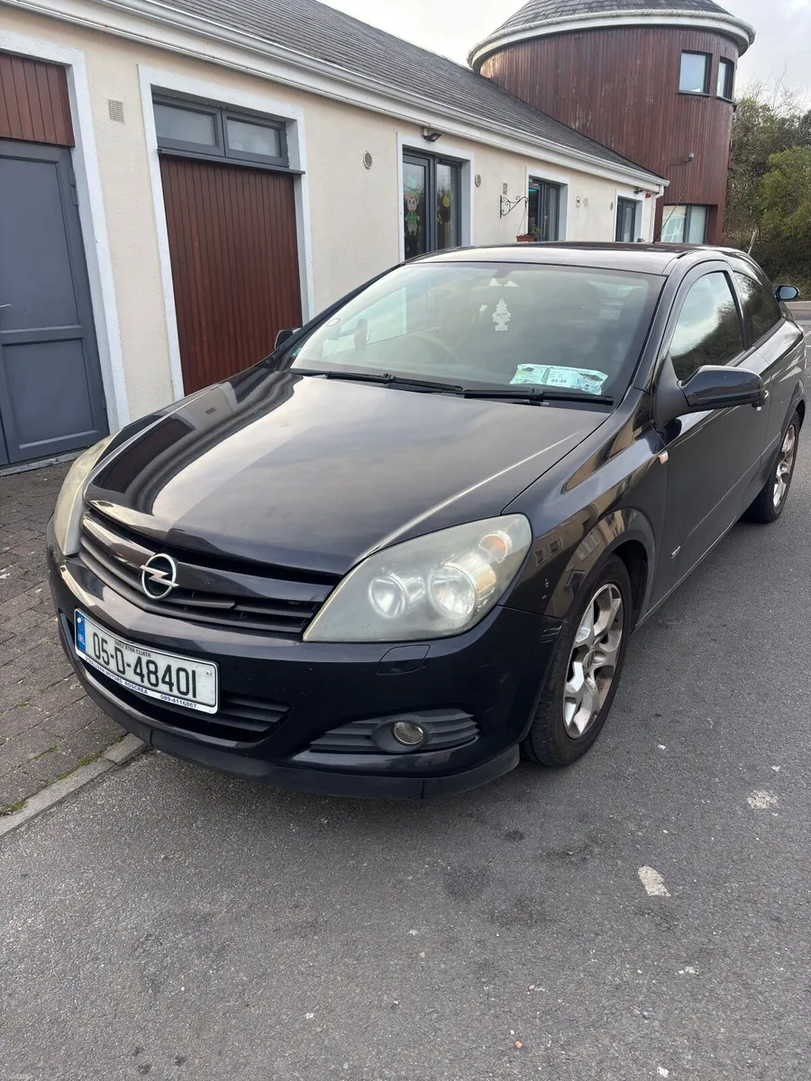 Opel Astra 2005 - Image 1