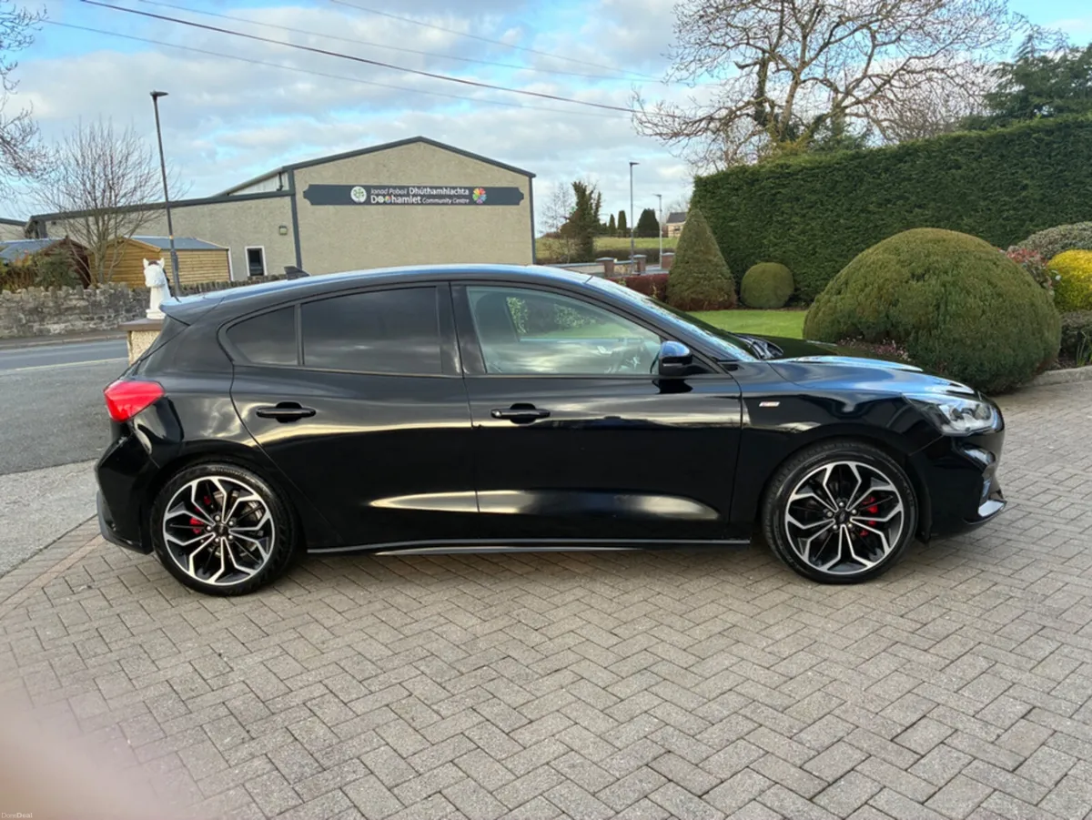 Ford Focus 1.0T T X ECOBOOS ECOBOOST 125PS 5DR ST- - Image 4