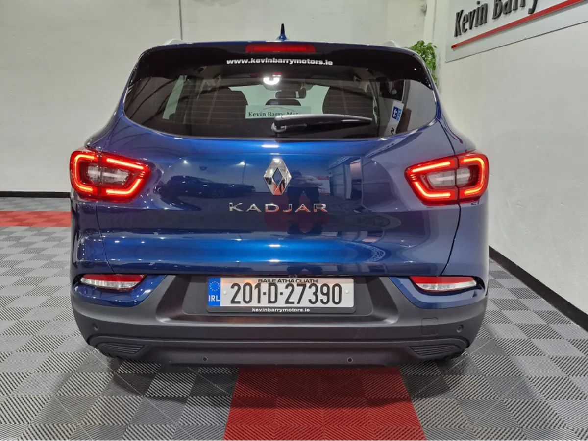 Renault Kadjar 1.5DCi ICONIC 115BHP AUTOMATIC **OR - Image 3