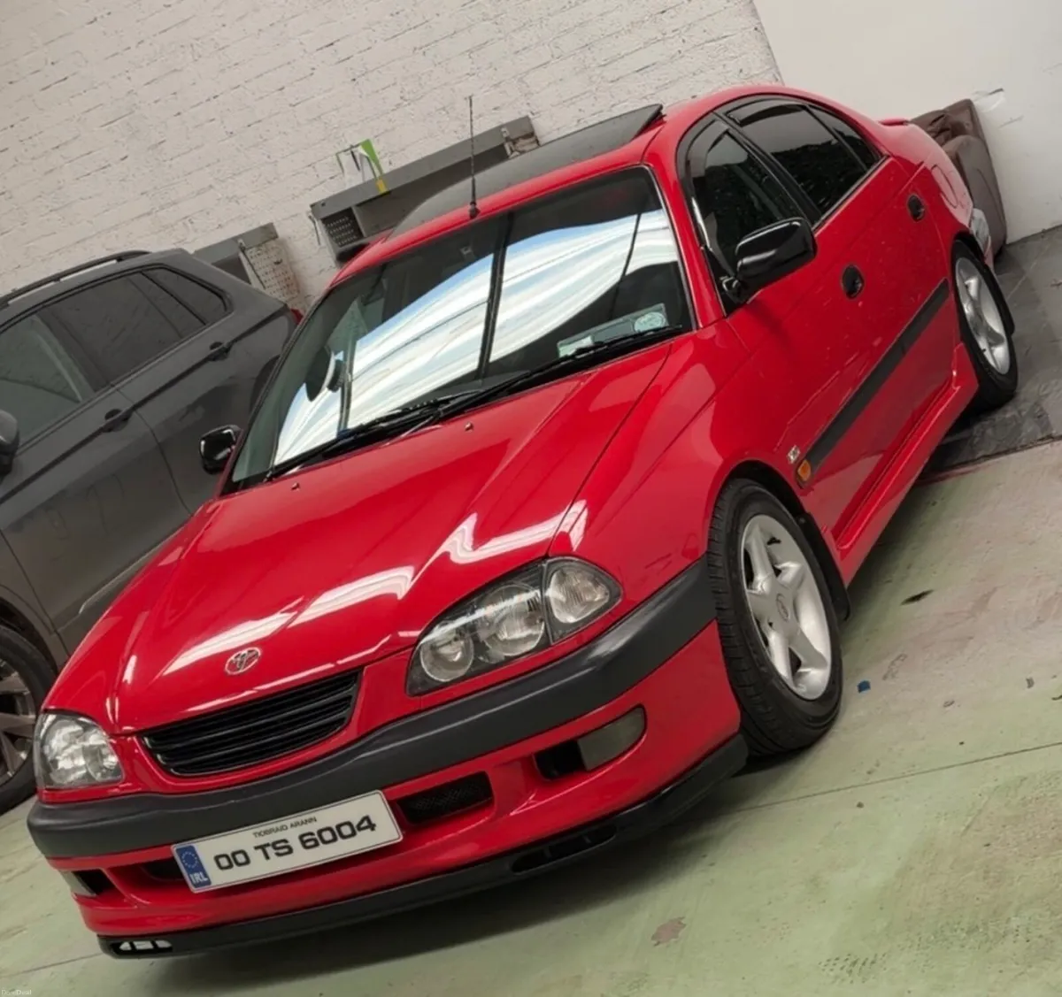 ** 00 Toyota Avensis 2.0TD** - Image 1