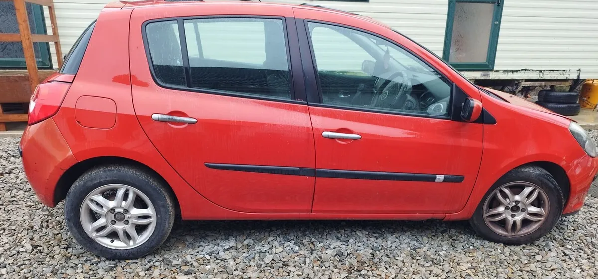 Renault Clio 2008 - Image 3