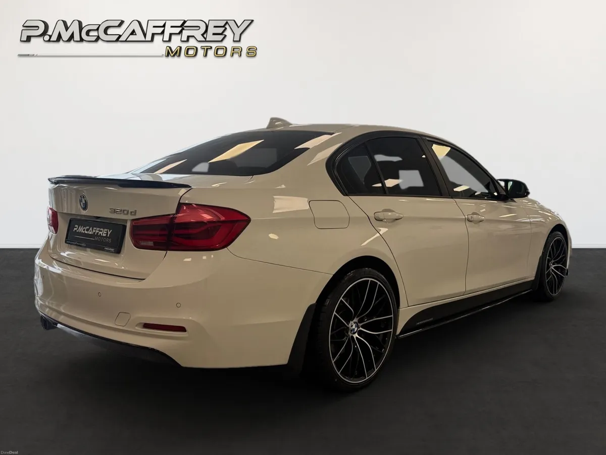2017 BMW 320D ED PLUS F30 M-PERFORMANCE KIT - Image 5
