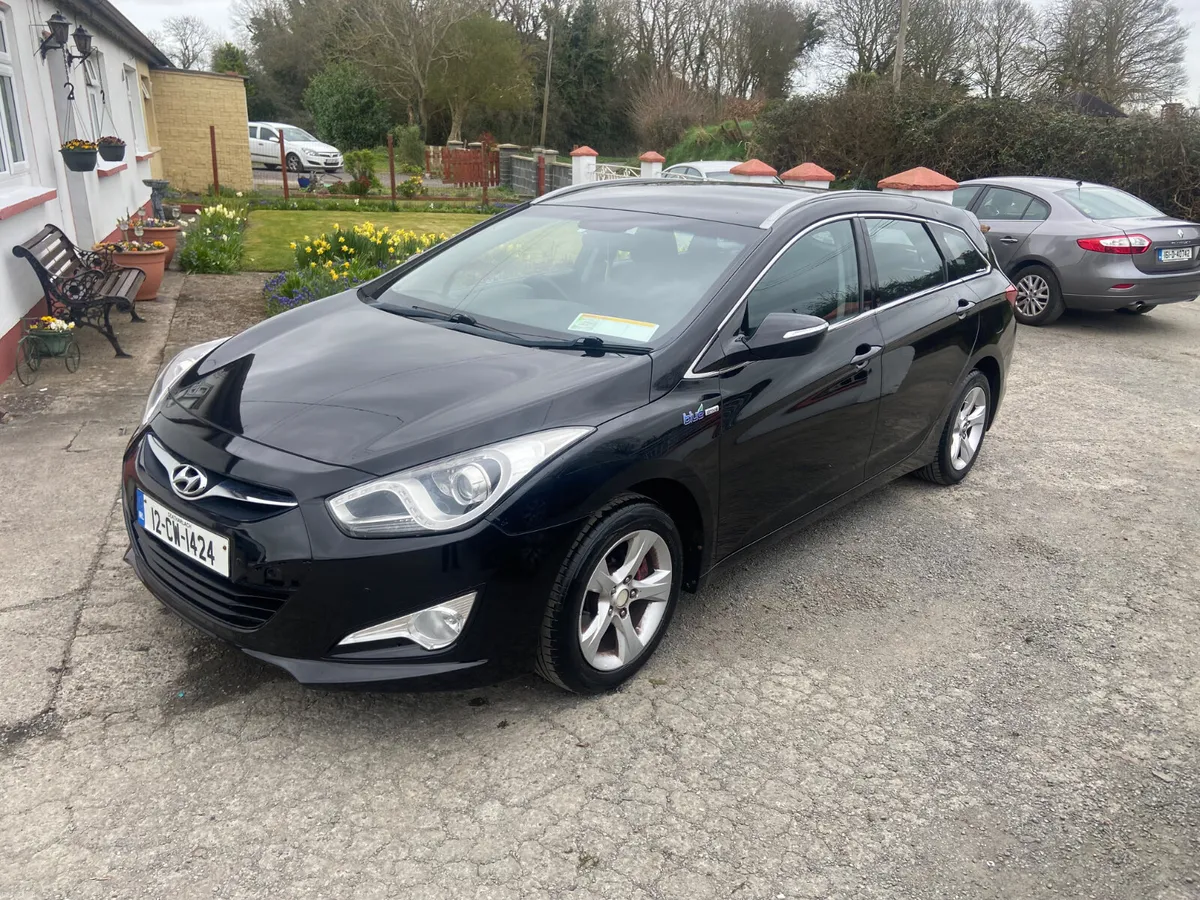 Hyundai i40 2012 new nct today - Image 2