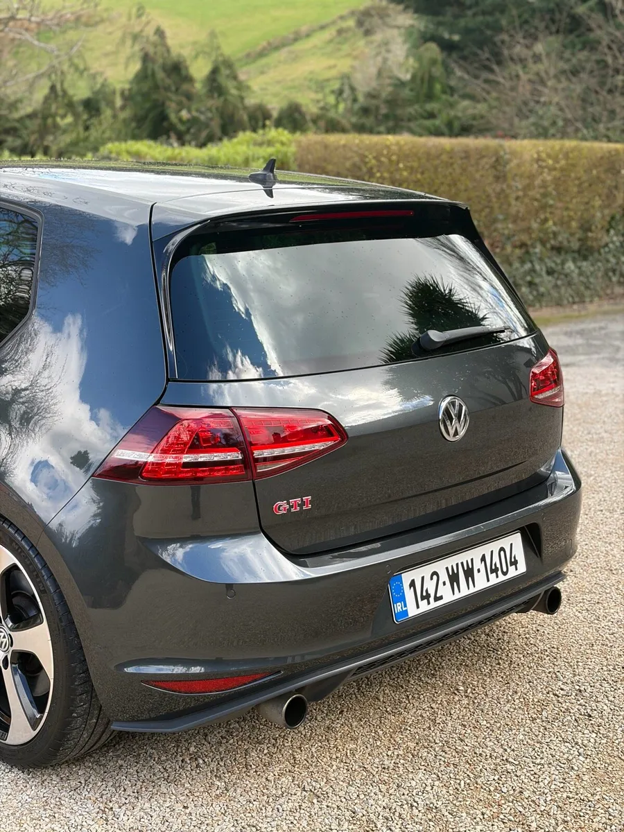 2014 volkswagen golf gti - Image 4