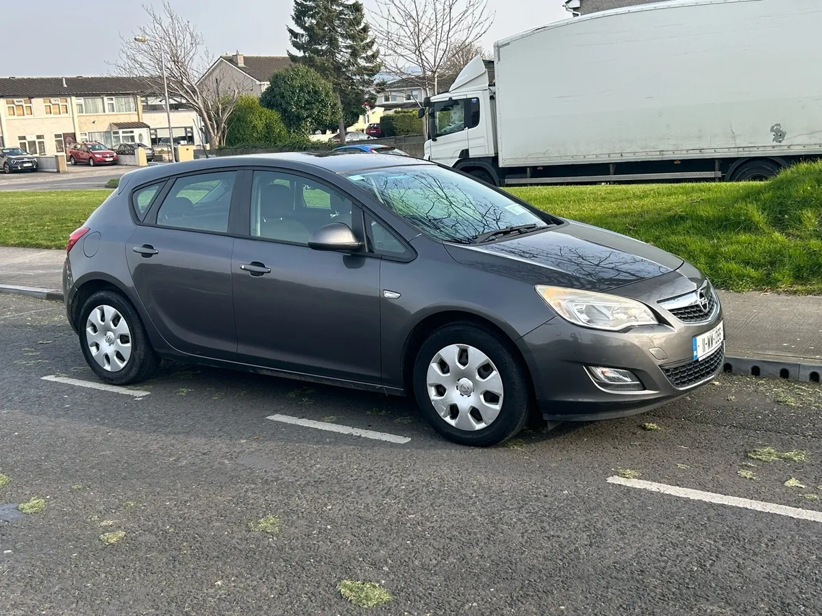 2011 OPEL ASTRA 1.7 CDTI 5DR HATCHBACK NCT 3/27 - Image 2