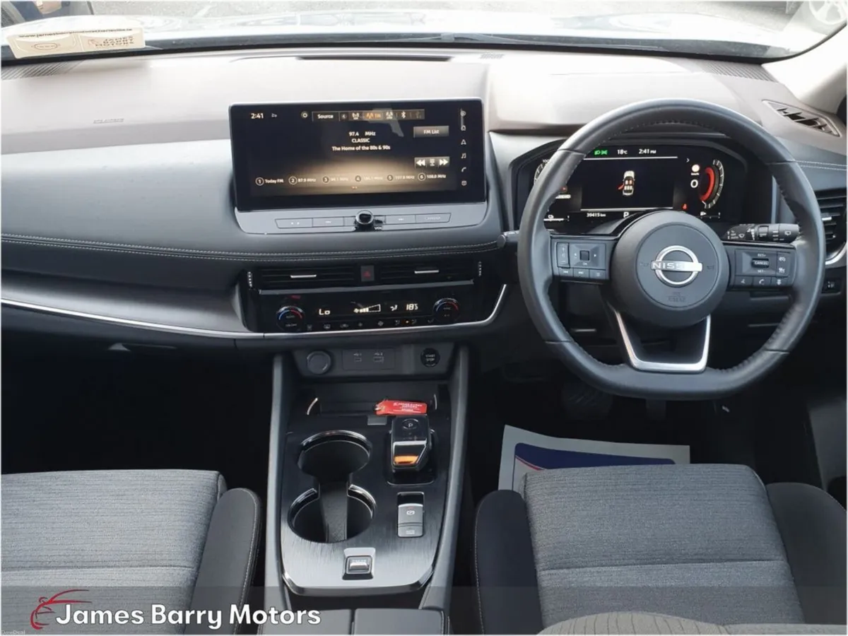 Nissan X-Trail ePOWER X-TRAIL SV PREMIUM 5 Seater - Image 3