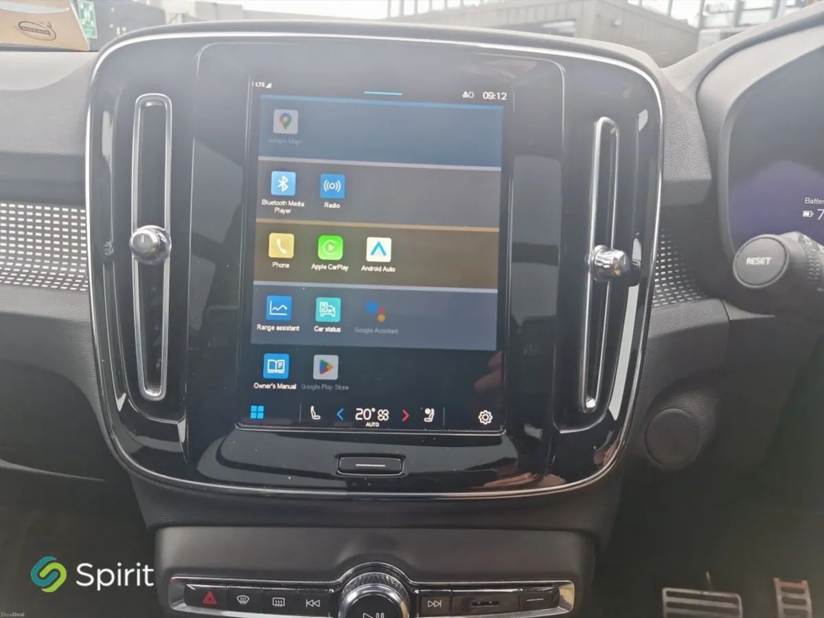 Volvo XC90 T8 Plug In Hybrid, AWD, Ultimate (Brigh - Image 3