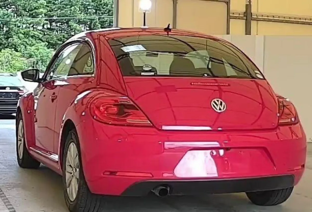 2015 VW Beetle Automatic – Low Mileage–High Spec - Image 4