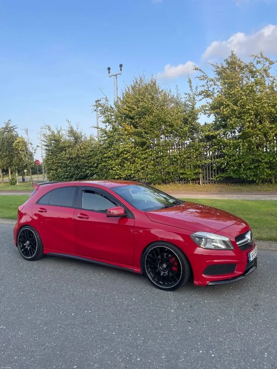 2015 Mercedes-Benz A-Class - Image 2