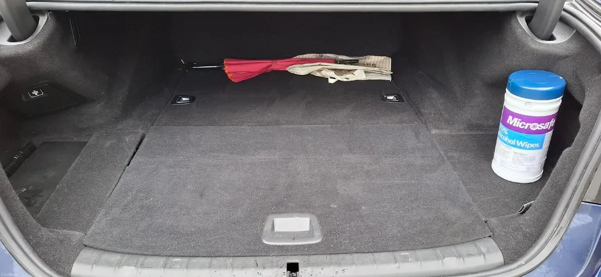 BMW 5-Series 2018 - 530e G30 - Image 2