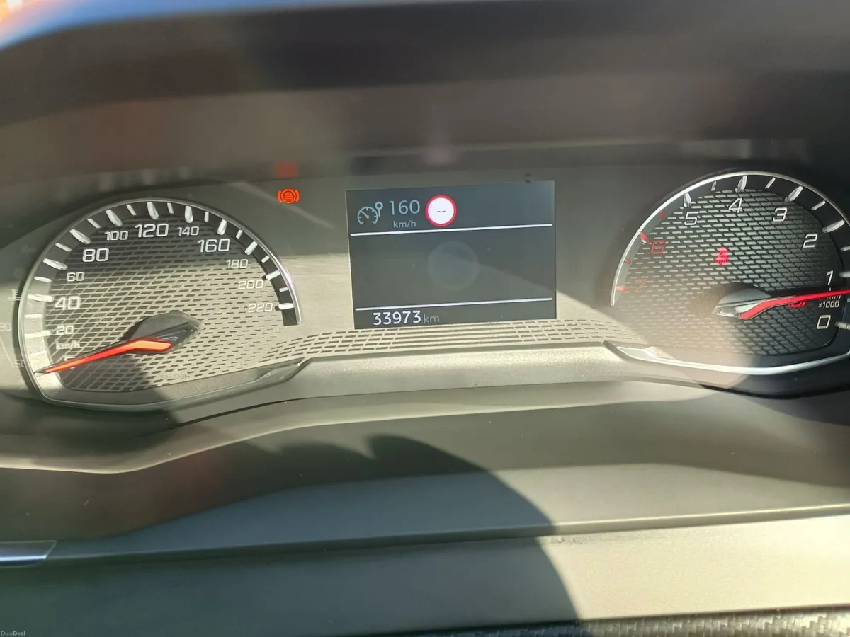 Peugeot 208 2020 - Image 3