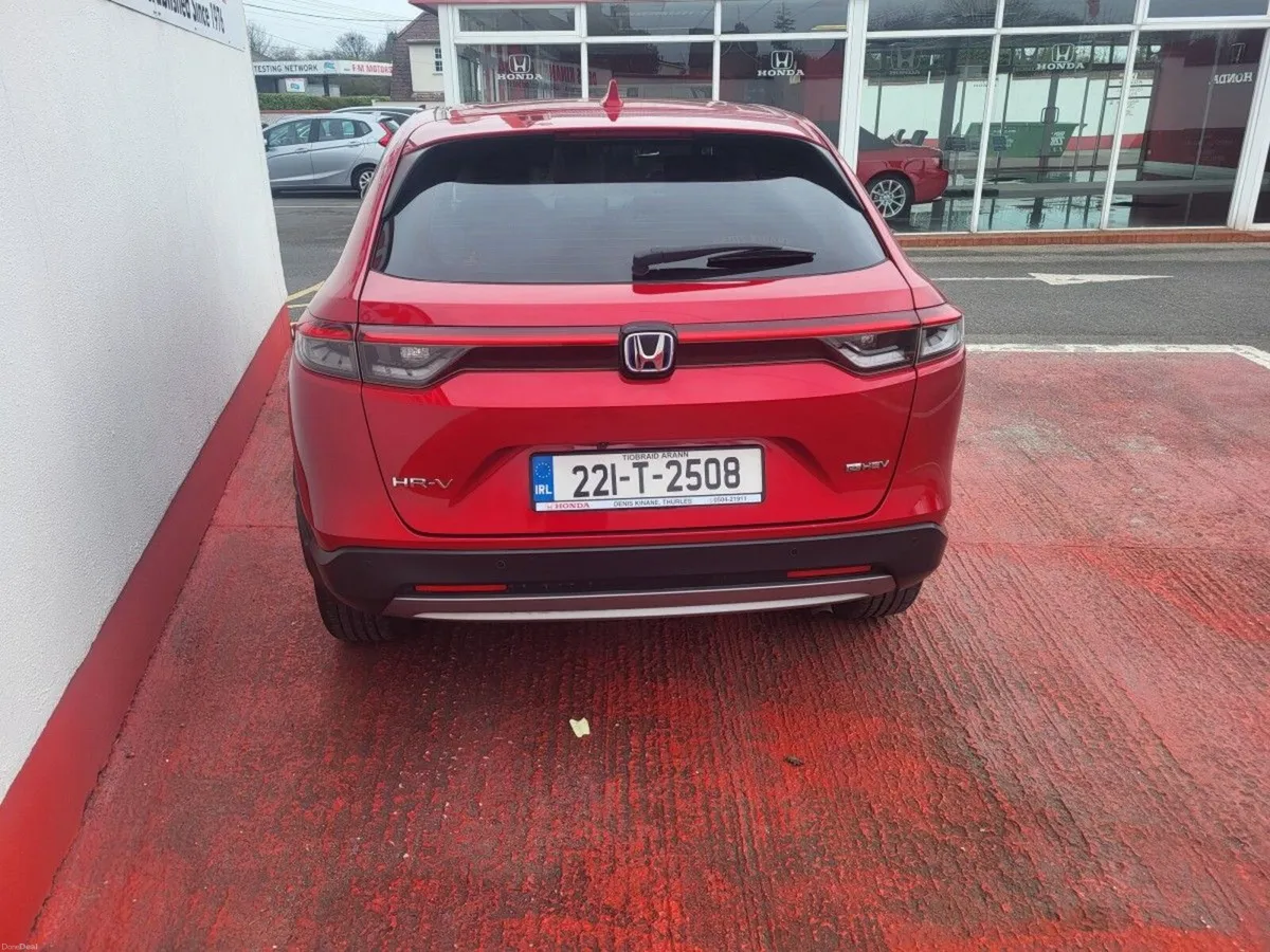 Honda HR-V 1.5 EHEV Elegance Auto - Image 3