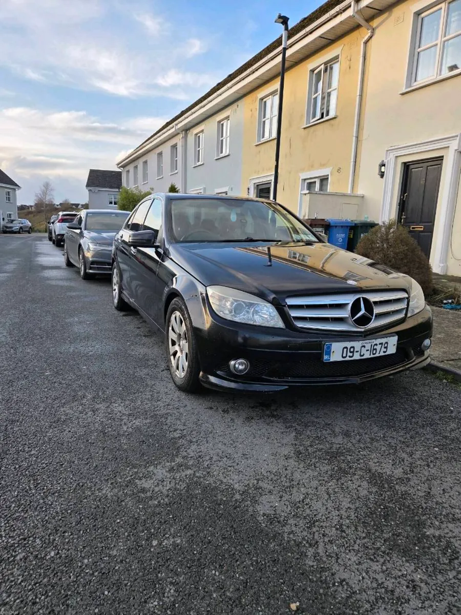 🚗 FOR SALE: Mercedes-Benz C-Class C200 CDI
Year: - Image 3