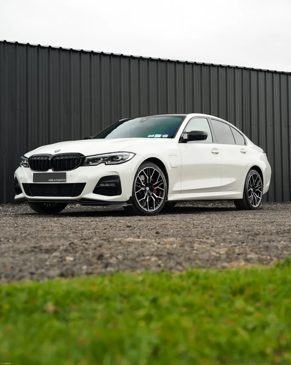 BMW 330e M Sport Irish Car 49k KM - Image 1