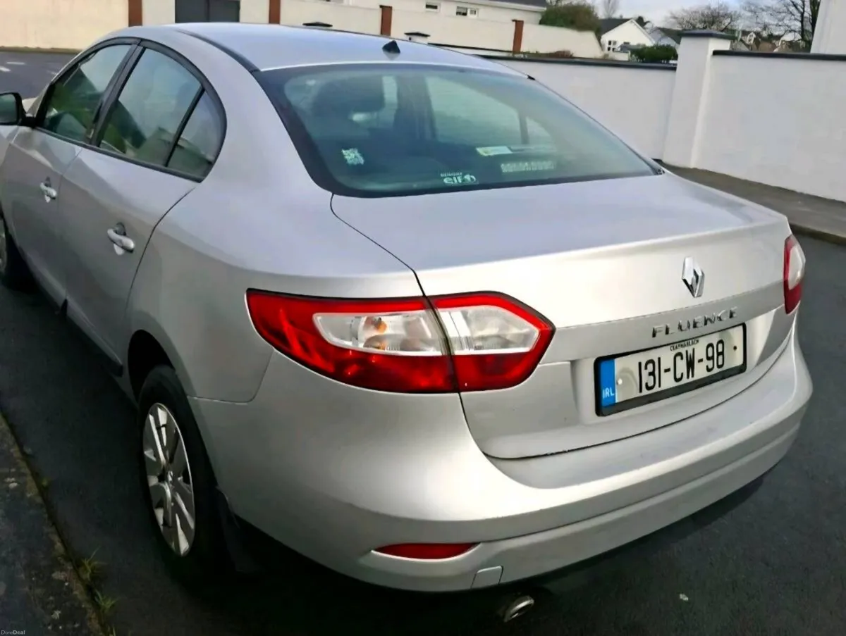 Renault Fluence nct 05/26 read ad - Image 2
