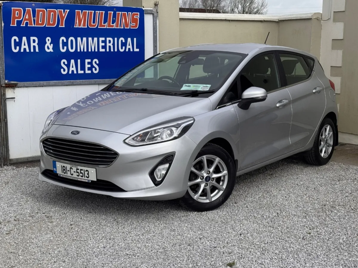 Ford Fiesta TITANIUM 1.5 TDCI 85PS 6 6SPEED 4 - Image 1