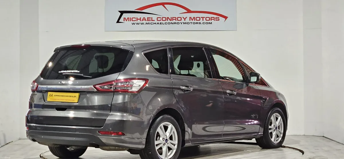 Ford S-Max TITIANIUM-FINANCE AVAILABLE - Image 3