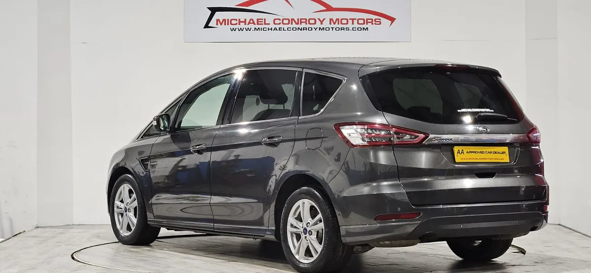 Ford S-Max TITIANIUM-FINANCE AVAILABLE - Image 4