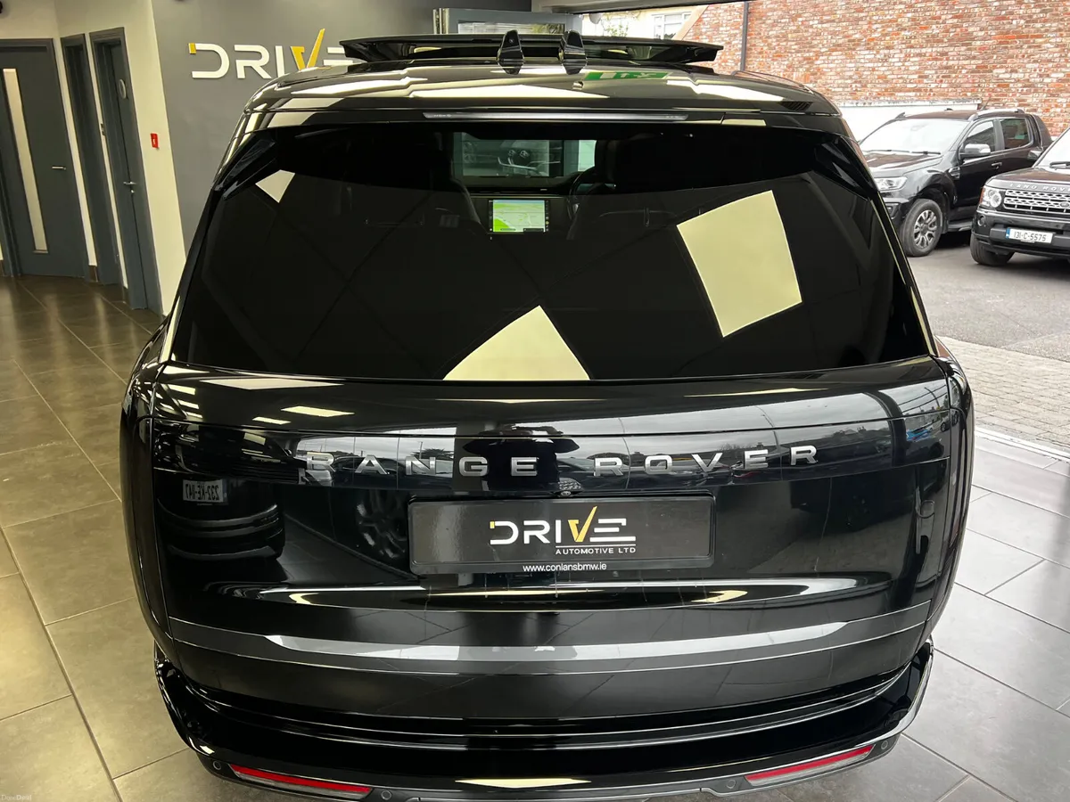 Land Rover Range Rover HSE HYBRID 2023 - Image 5
