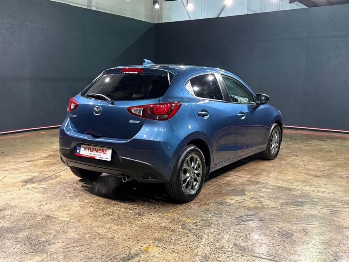 Mazda Demio 1.3 AUTOMATIC - BROWN TRIM & UPHOLSTER - Image 4