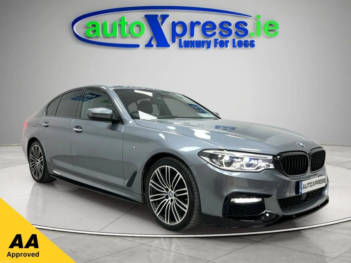BMW 5-Series 523D M-SPORT Automatic, Reverse camer - Image 1
