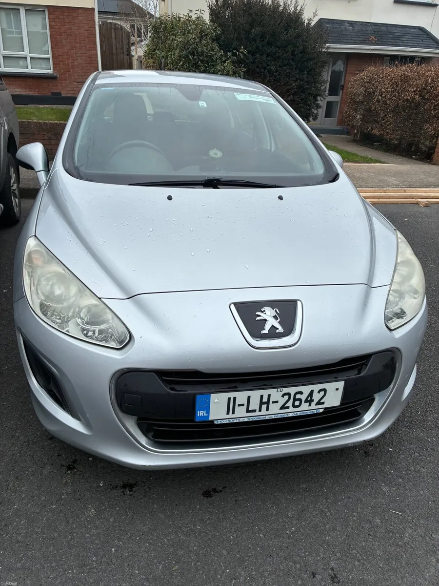 Peugeot 308 2011 - Image 1