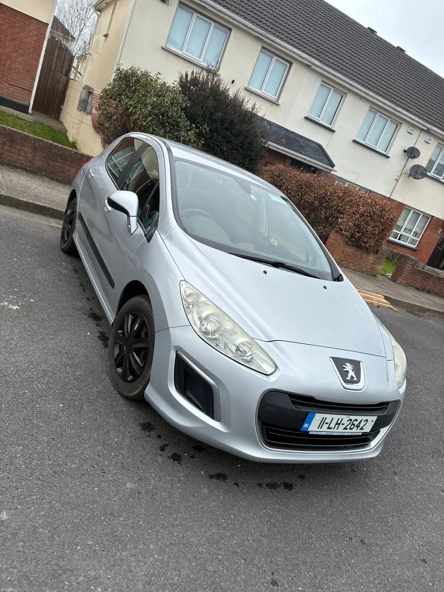 Peugeot 308 2011 - Image 4