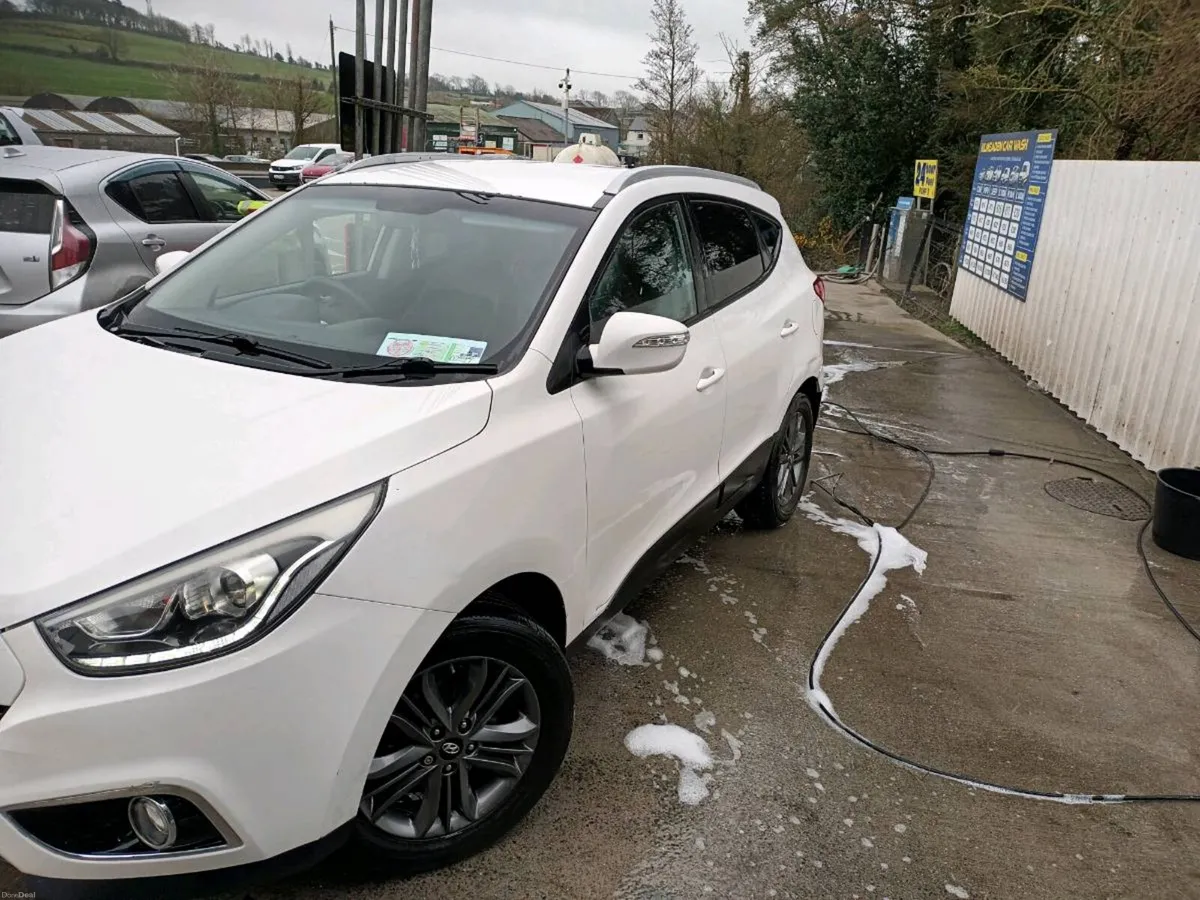 Hyundai ix35 - Image 2