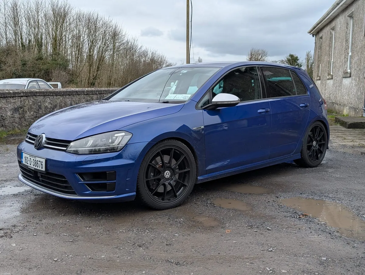 Volkswagen Golf R 4MOTION DSG - Image 3
