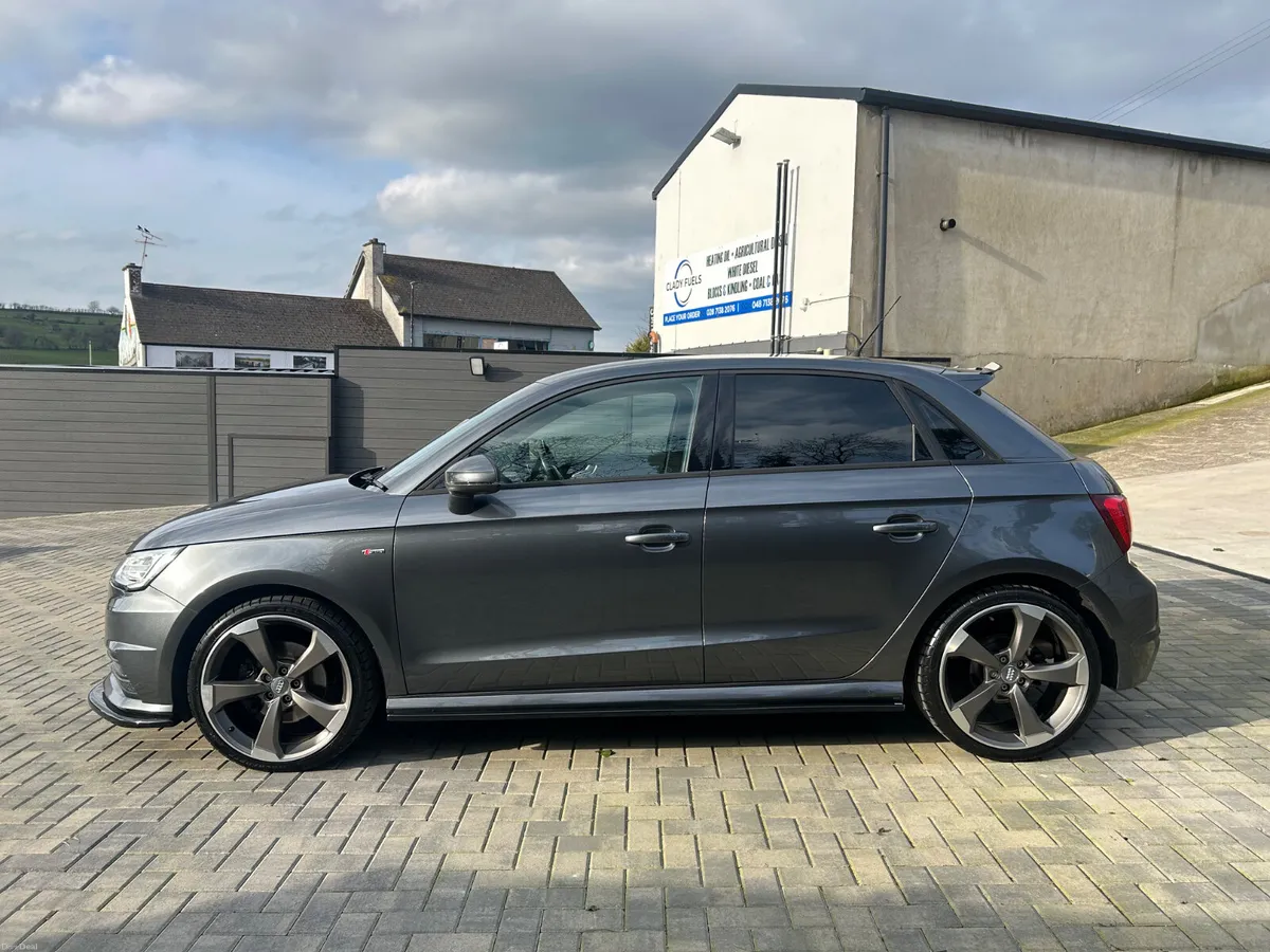 AUDI A1 S-LINE SPORTBACK 2016 (162) - Image 4